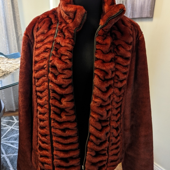 Red Faux Fur Jacket - Picture 5 of 7